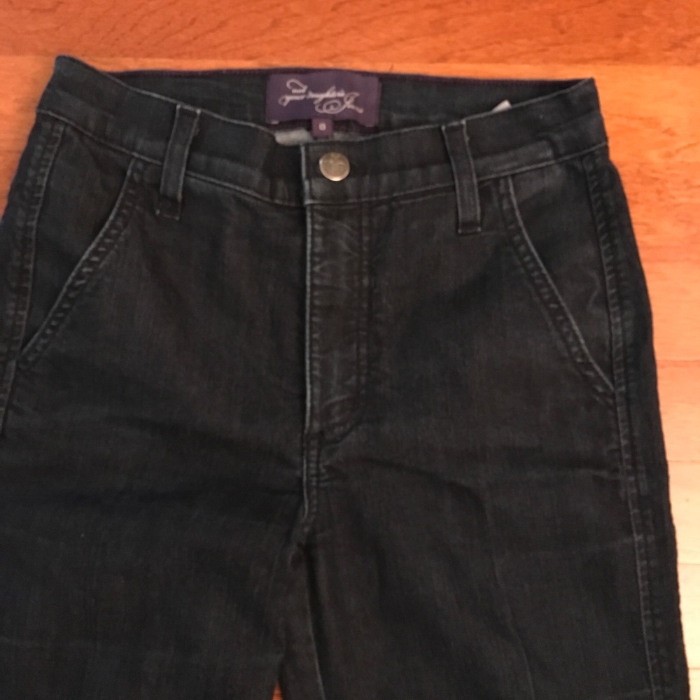 Flair Jeans with nice crease.